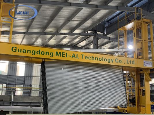 Bon prix 2 ensembles de rectificateur de couleur et 8000*large*3000 réservoirs Ligne de production d'anodisation en aluminium pour un contrôle précis de l'anodisation en ligne