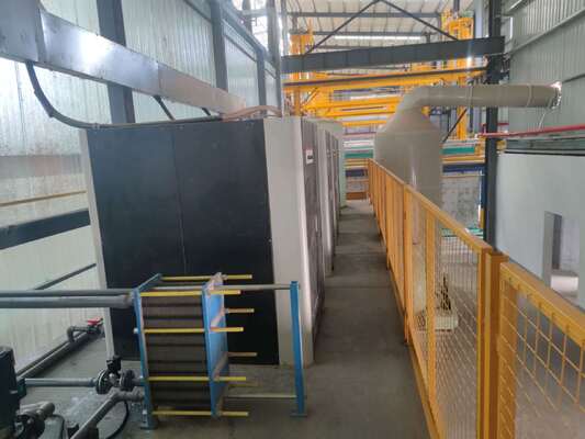 Bon prix Réservoir de traitement anodisant anti-corrosion en PP 8000x1200x1500 mm cadre en acier renforcé Processus d'électrolyte d'acide sulfurique/TECHNOLOGIE MEI-AL en ligne