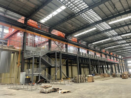 Bon prix Ligne d'anodisation manuelle horizontale de type U pour les profilés en aluminium
200T de sortie mensuelle. Chargement à deux rangées. Configuration de processus en 6 étapes. en ligne