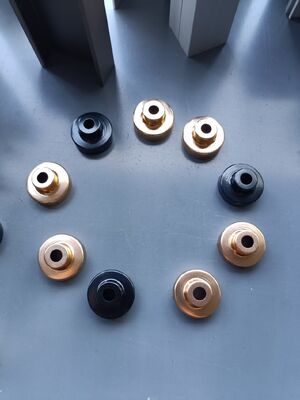 Bon prix Ligne de production d'anodisation à l'acide sulfurique d'une capacité de 520 tonnes/mois avec système automatisé contrôlé par PLC pour une épaisseur de film de 10-25 µm En ligne